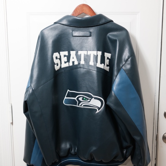 Vintage Seattle Seahawks NFL Faux Leather Bomber Jacket XXL - FLAWS - Picture 9 of 12